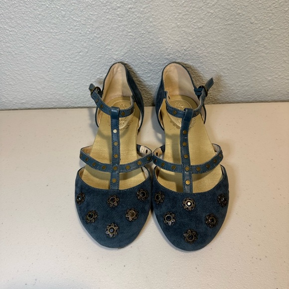 Joyfolie Flats - Picture 1 of 9